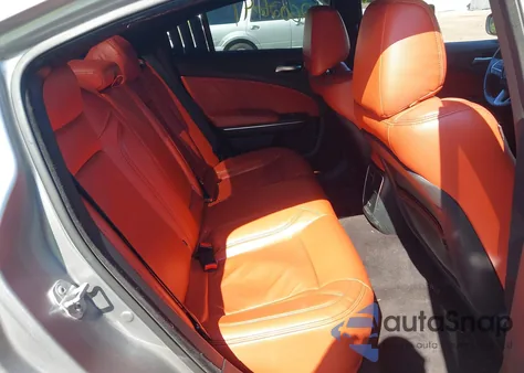 2016 Dodge Charger Sxt z USA, uszkodzony, nr VIN 2C3CDXJG6GH293676